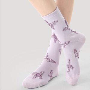 2 pairs - Lilac Butterfly Pattern Crew Socks